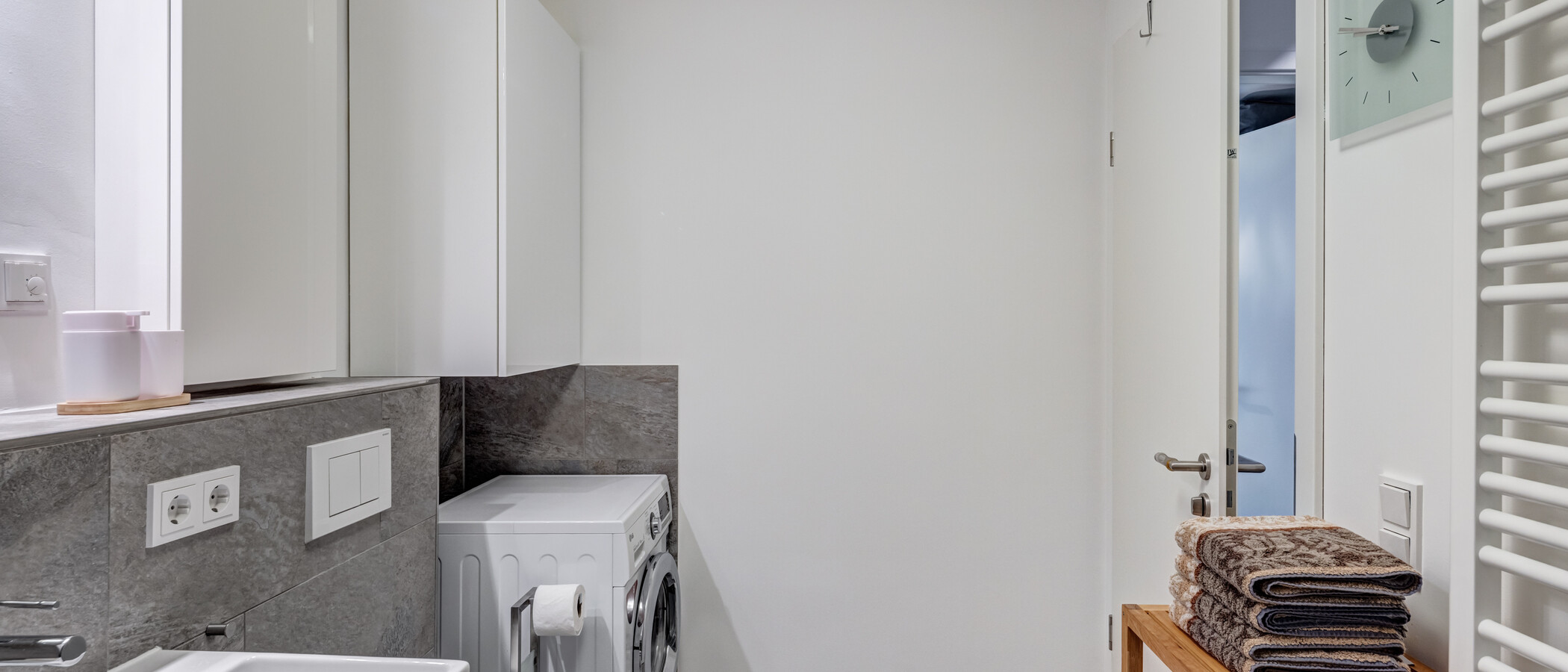 apartment München Lehel 03 bathroom 10017