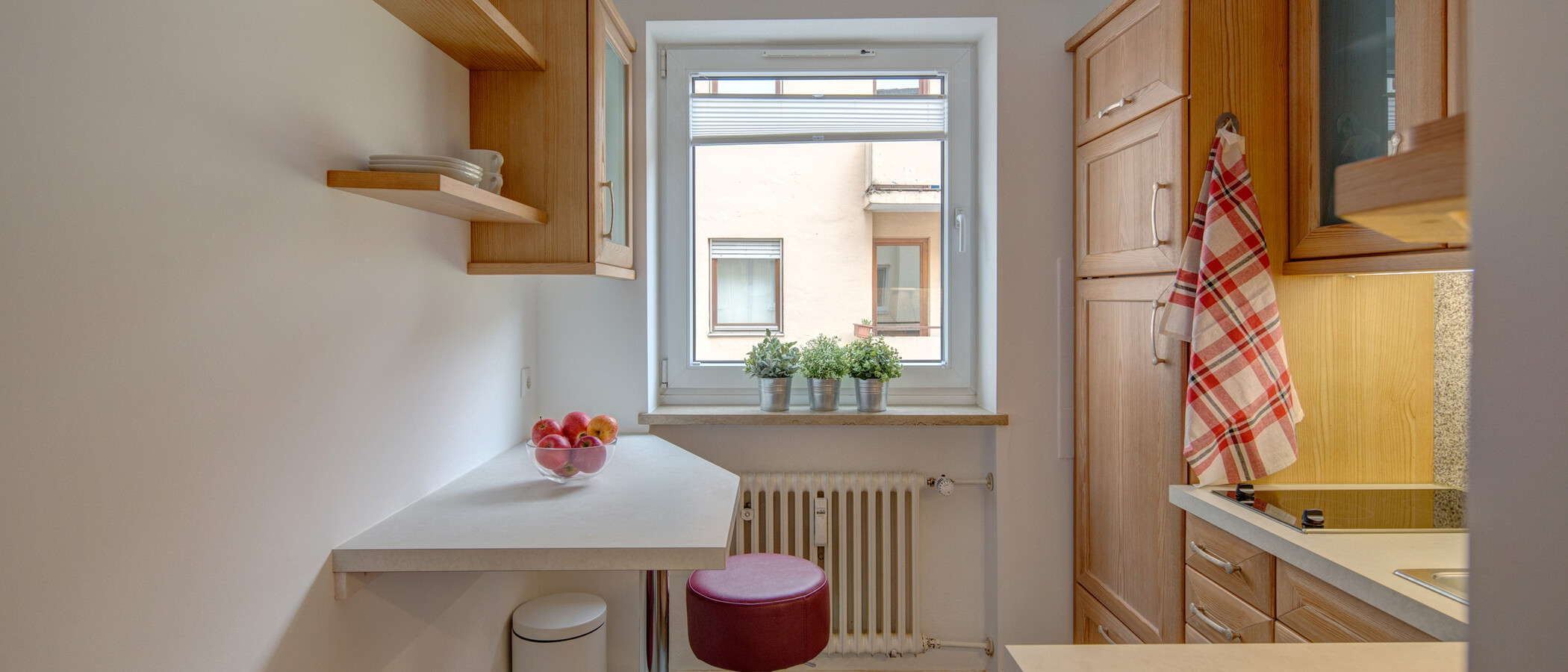 apartment München Au-Haidhausen 01 kitchen 10029
