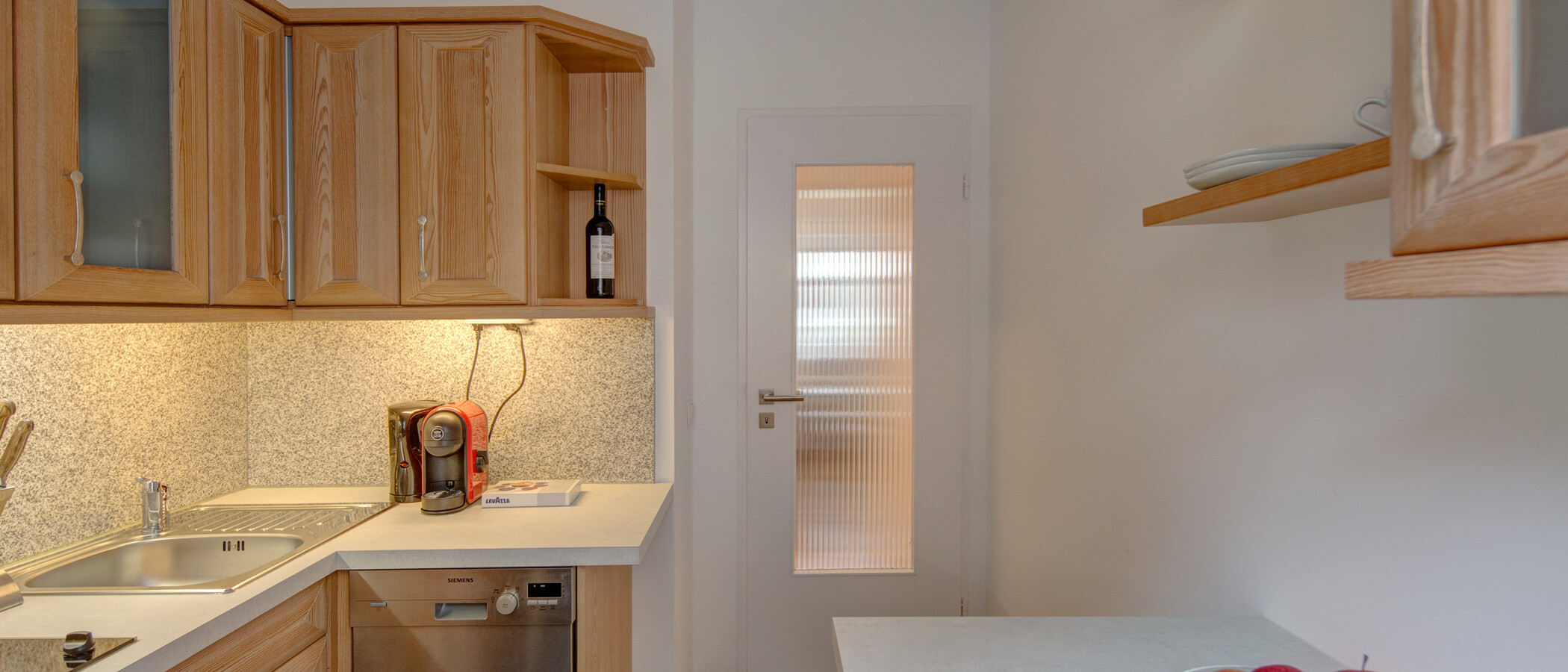 apartment München Au-Haidhausen 04 kitchen 10029