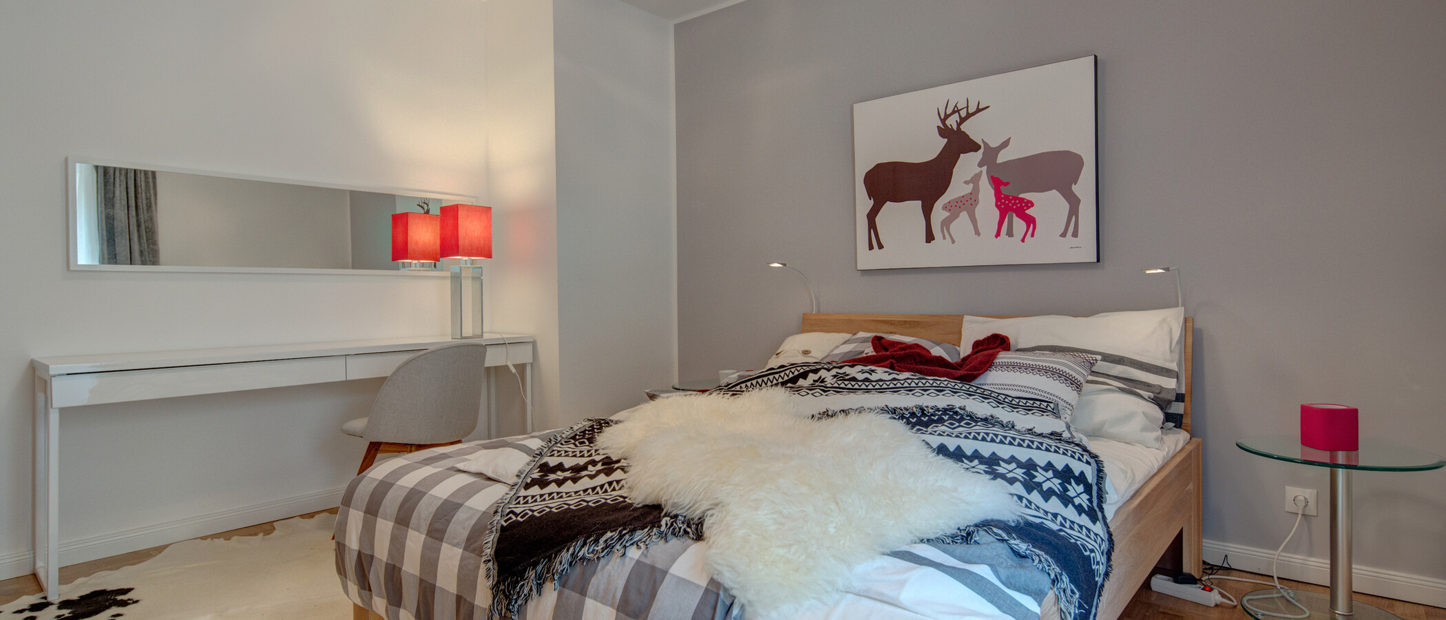 apartment München Au-Haidhausen 01 sleeping area 10029