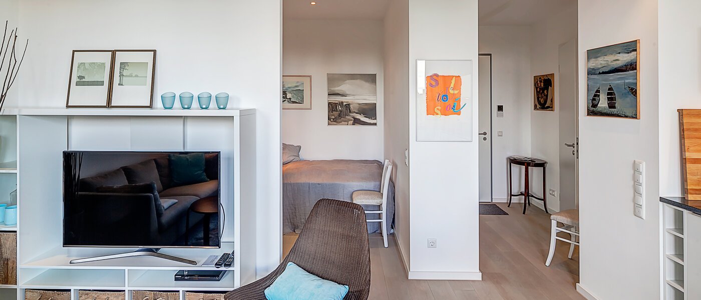 apartment München Schwabing-West (rund um den Hohenzollernplatz) 04 living room 10046