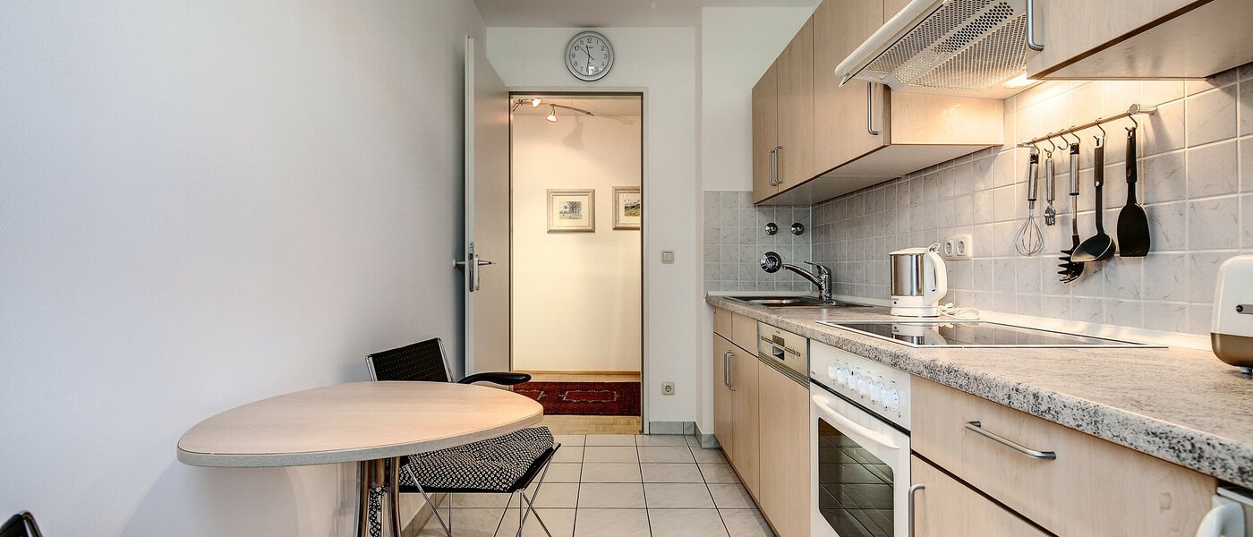 apartment München Freimann 03 kitchen 1005