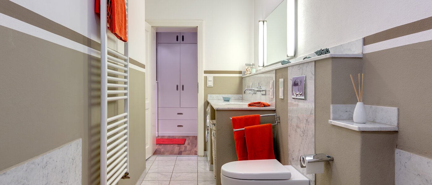 apartment with garden 	 München Schwabing-West (rund um den Bonner Platz) 03 bathroom 10060