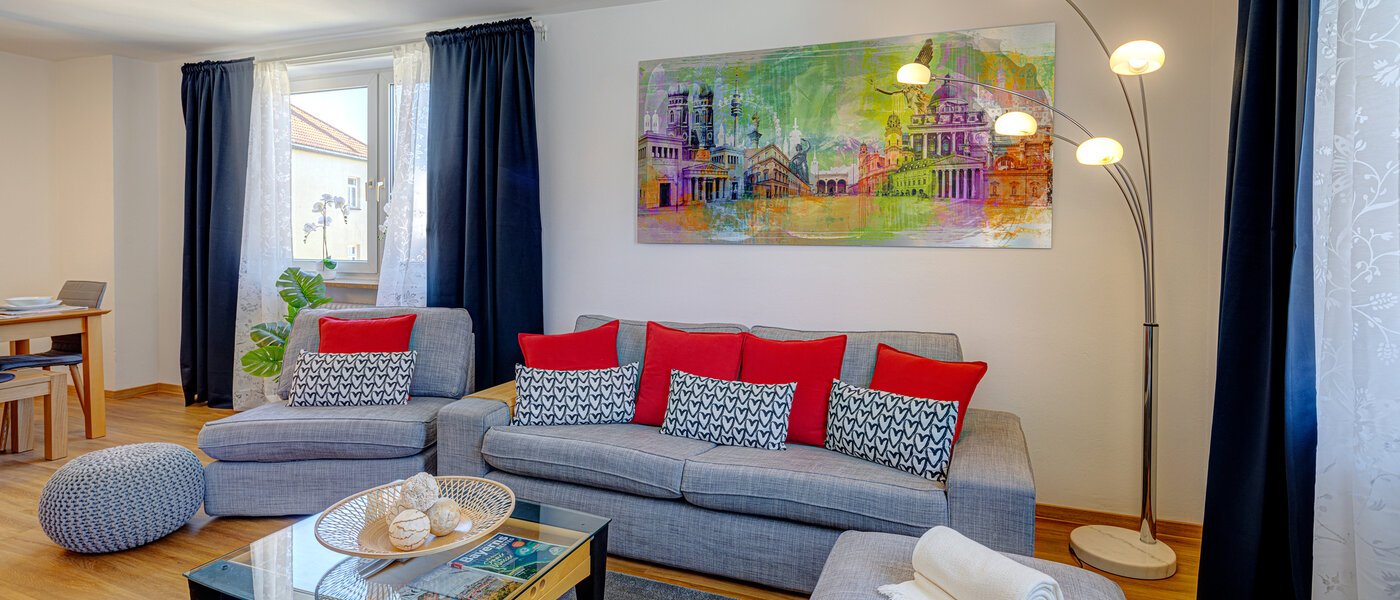 apartment München Lehel 02 living area 10088