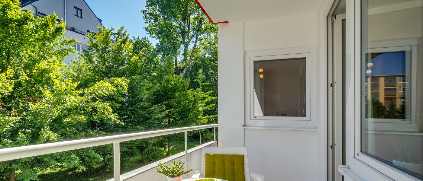 apartment München Haidhausen 02 balcony 10089