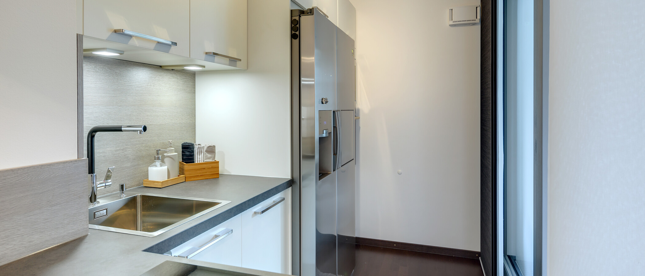 apartment München Lehel 05 kitchen 10112