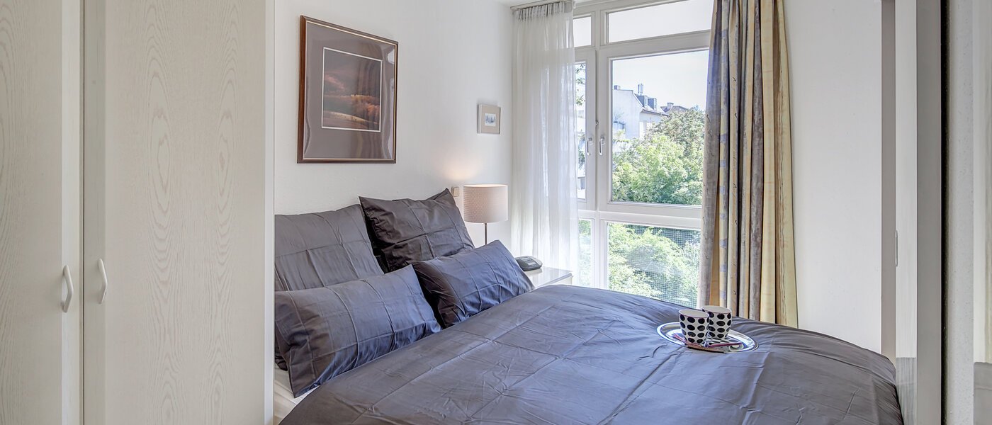 apartment München Neuhausen 01 sleeping area 10124