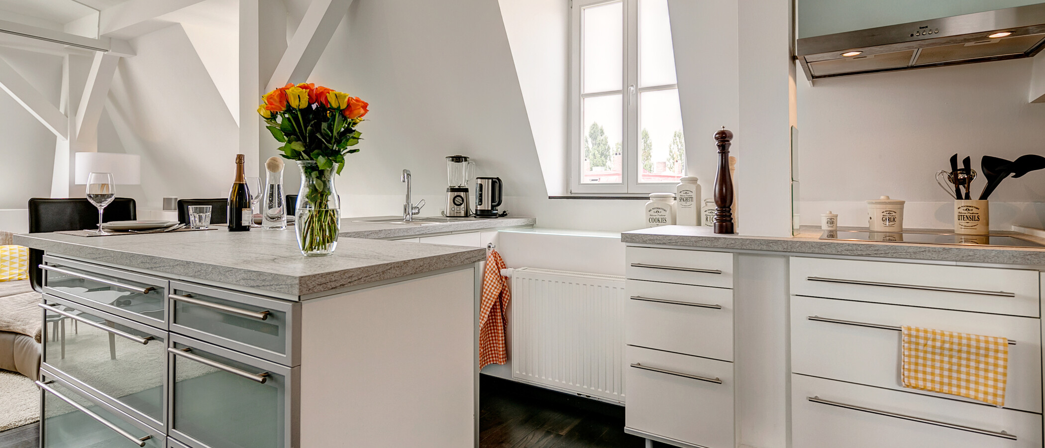 attic apartment München Schlachthofviertel 03 kitchen 10128