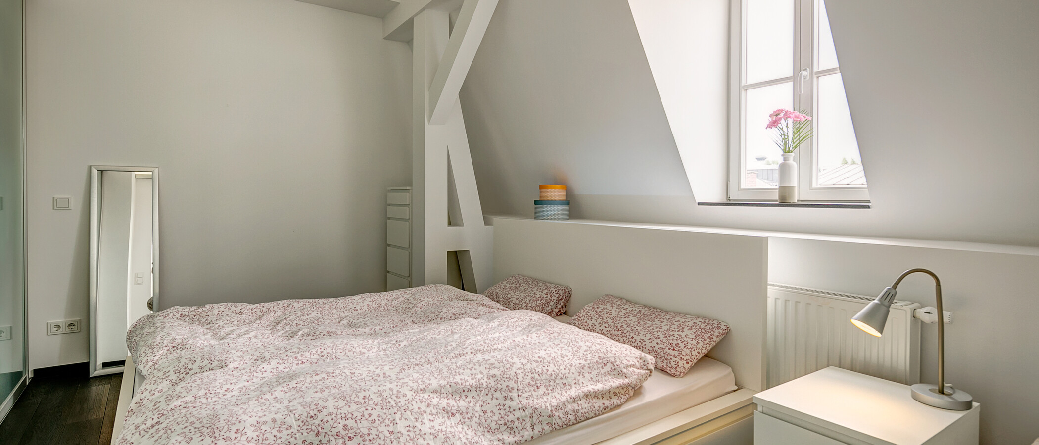 attic apartment München Schlachthofviertel 01 sleeping area 10128