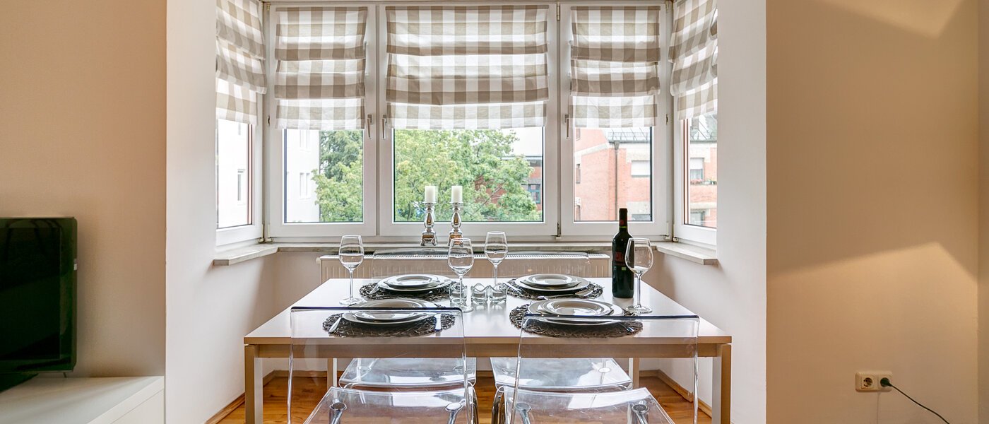 apartment München Maxvorstadt - Westen 03 living room 10133