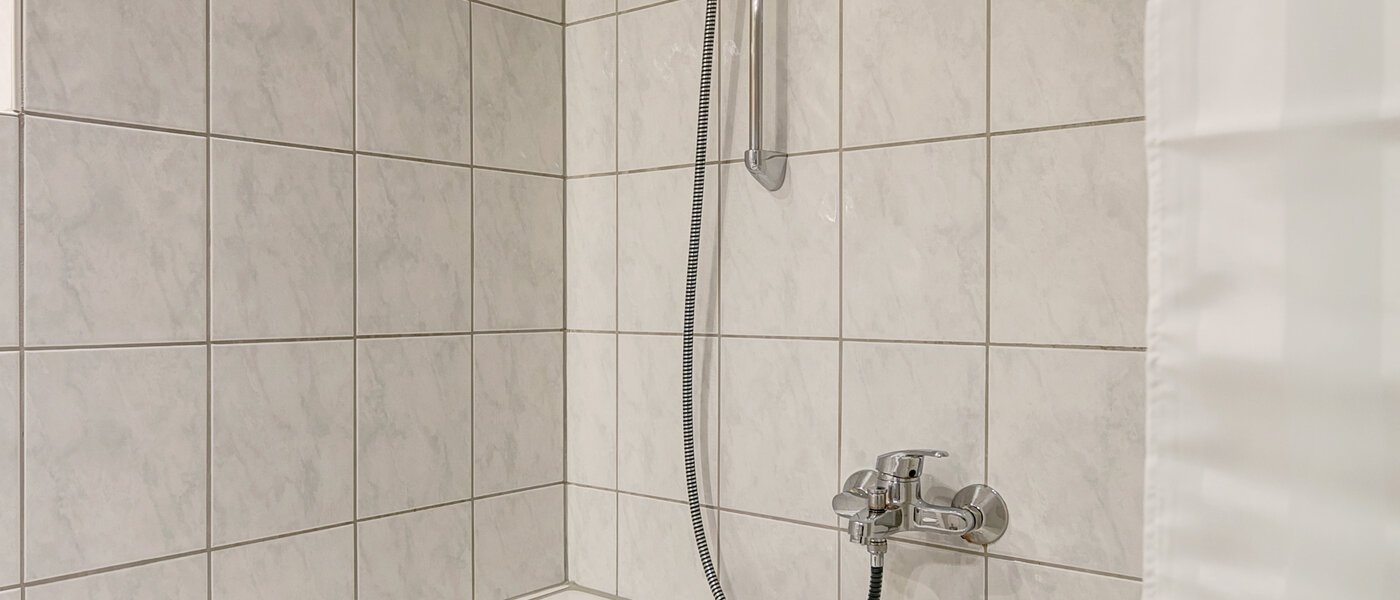 apartment München Maxvorstadt - Westen 03 bathroom 10133