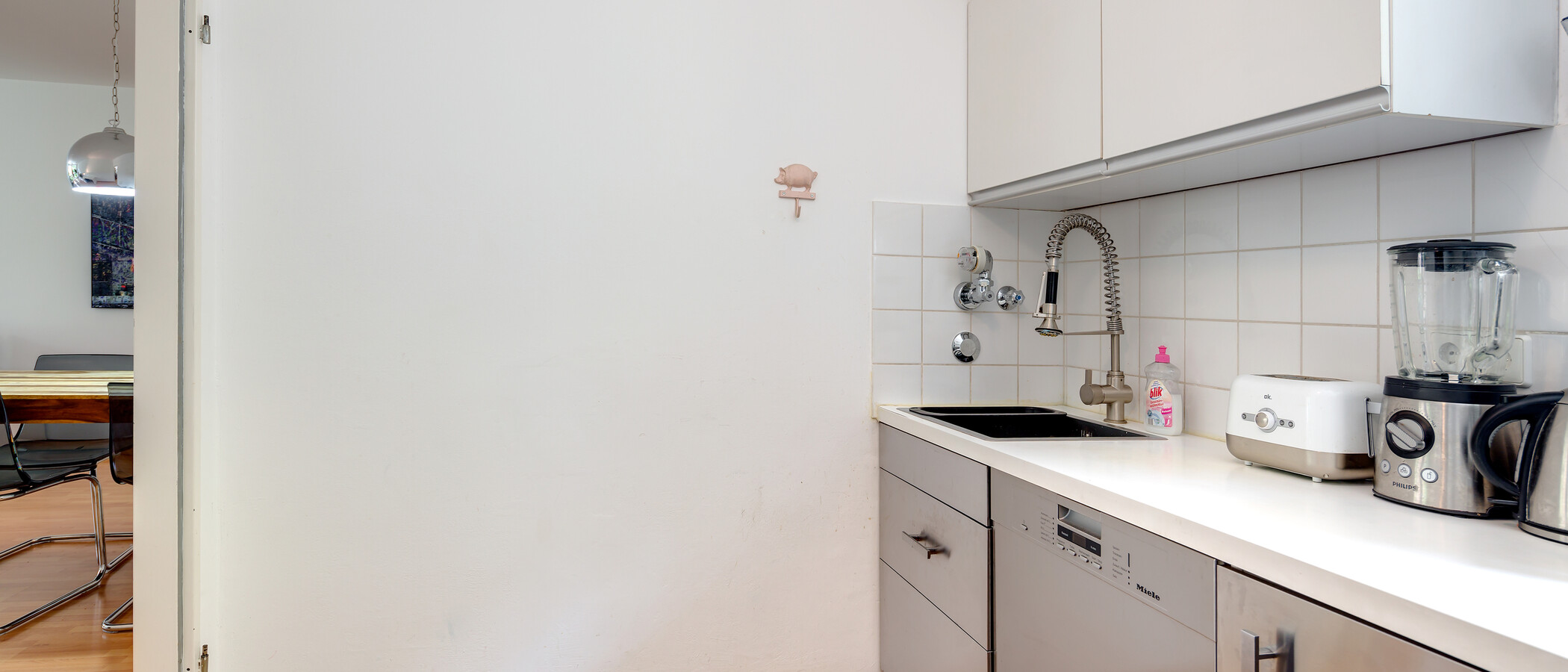 apartment München Schwabing-West 03 kitchen 10148
