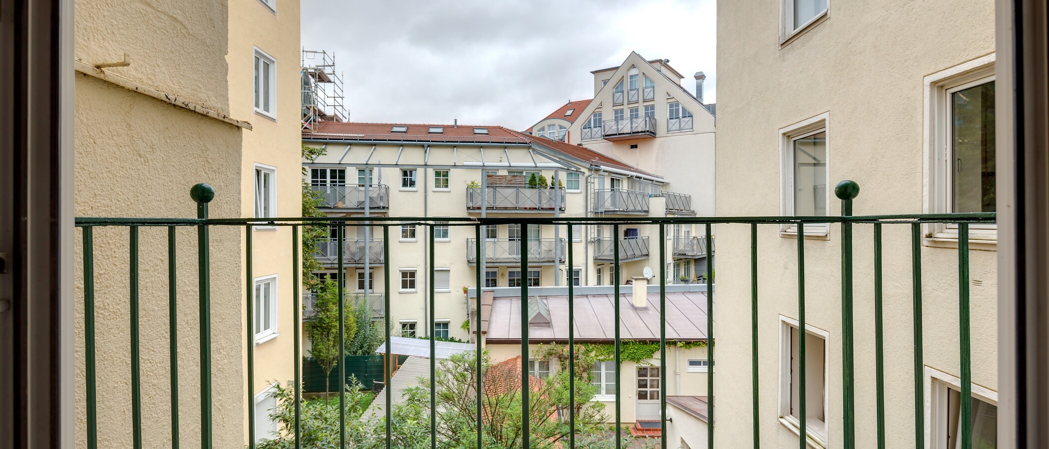apartment München Isarvorstadt 01 balcony 10149