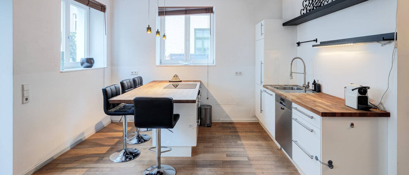 apartment München Schlachthofviertel 01 kitchen 10154