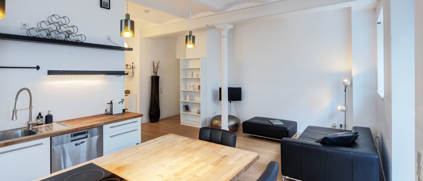 apartment München Schlachthofviertel 01 living area 10154