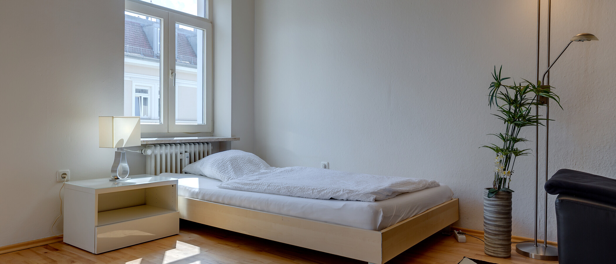 apartment München Schwanthalerhöhe 01 sleeping area 10157