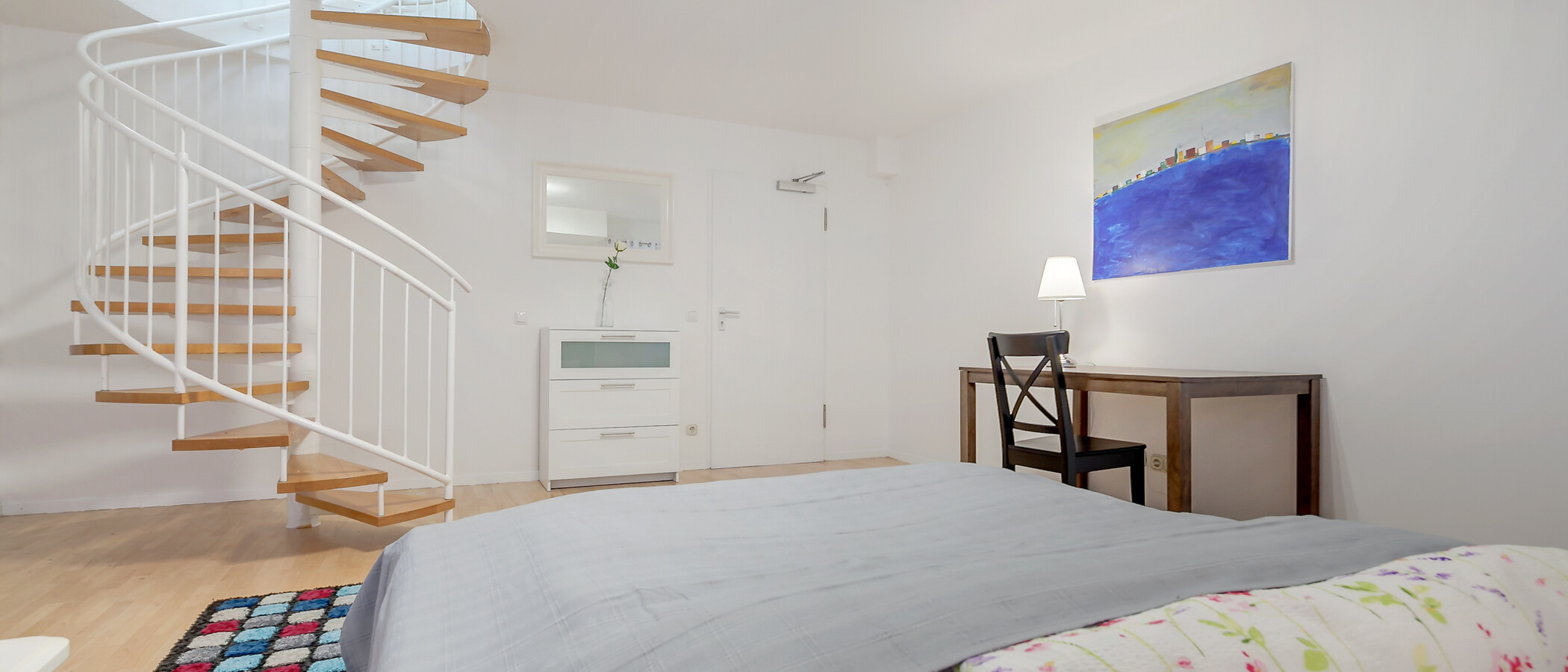 apartment München Milbertshofen 01 sleeping area 10158