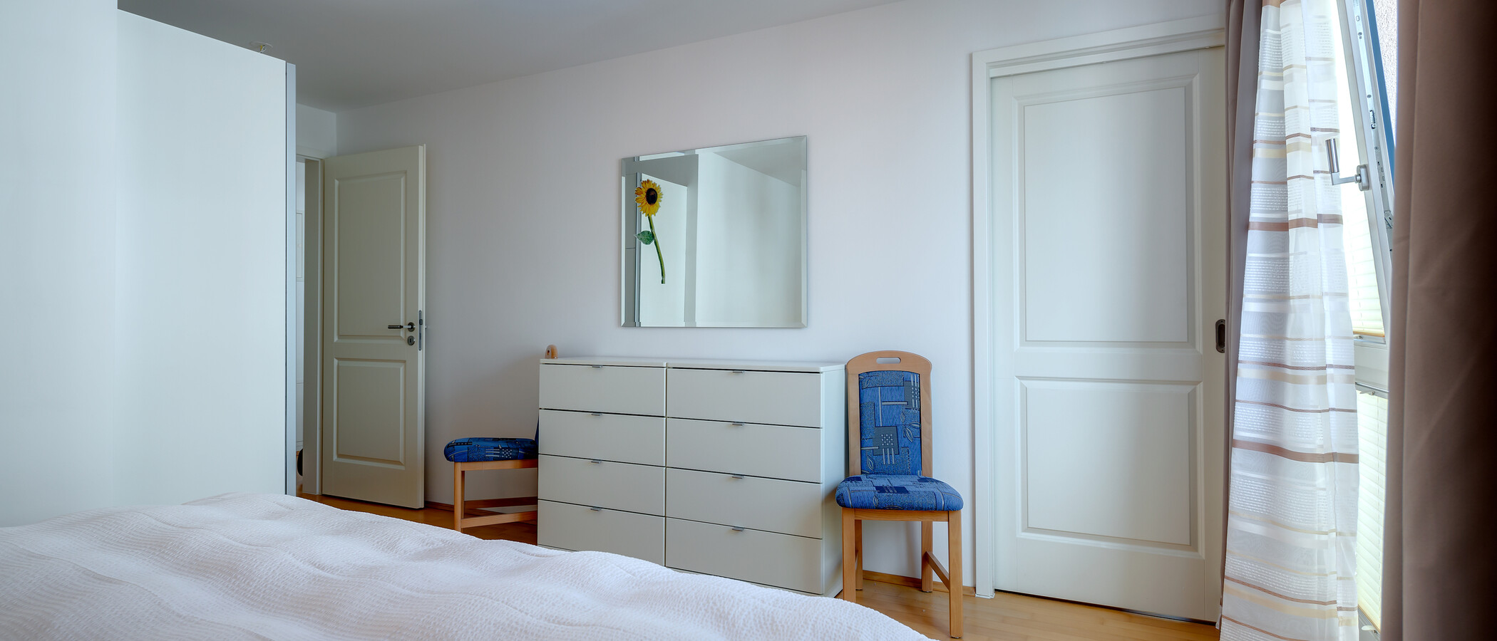 apartment München Schwabing-West (rund um den Hohenzollernplatz) 04 sleeping area 10172