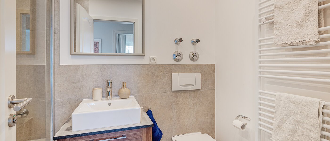 apartment München Ramersdorf 01 bathroom 10174