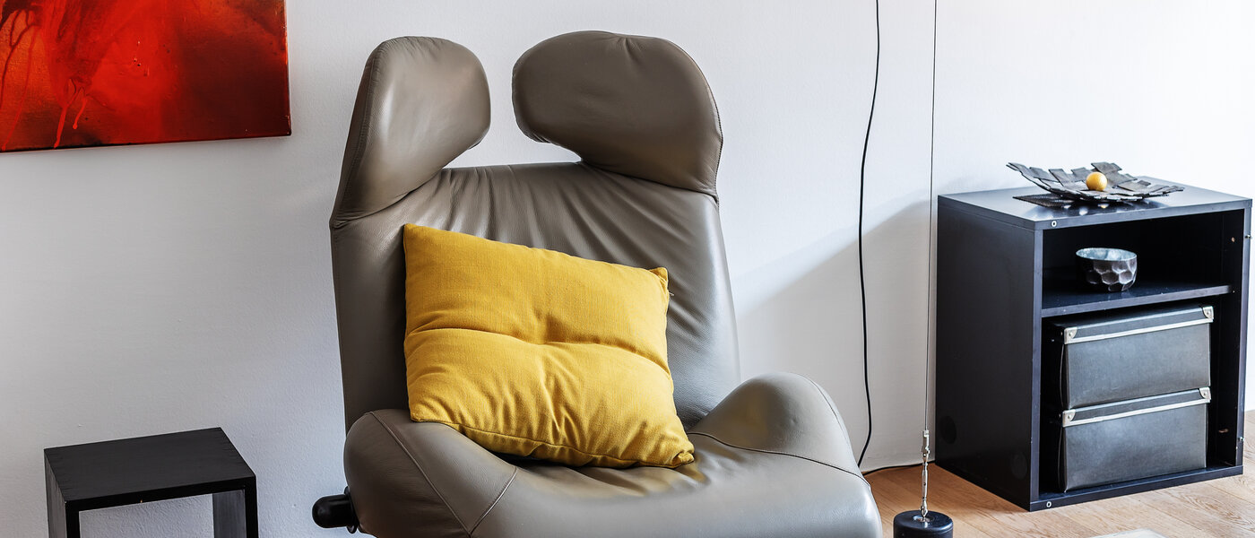 apartment München Schwabing-West (rund um den Hohenzollernplatz) 03 living area 10175