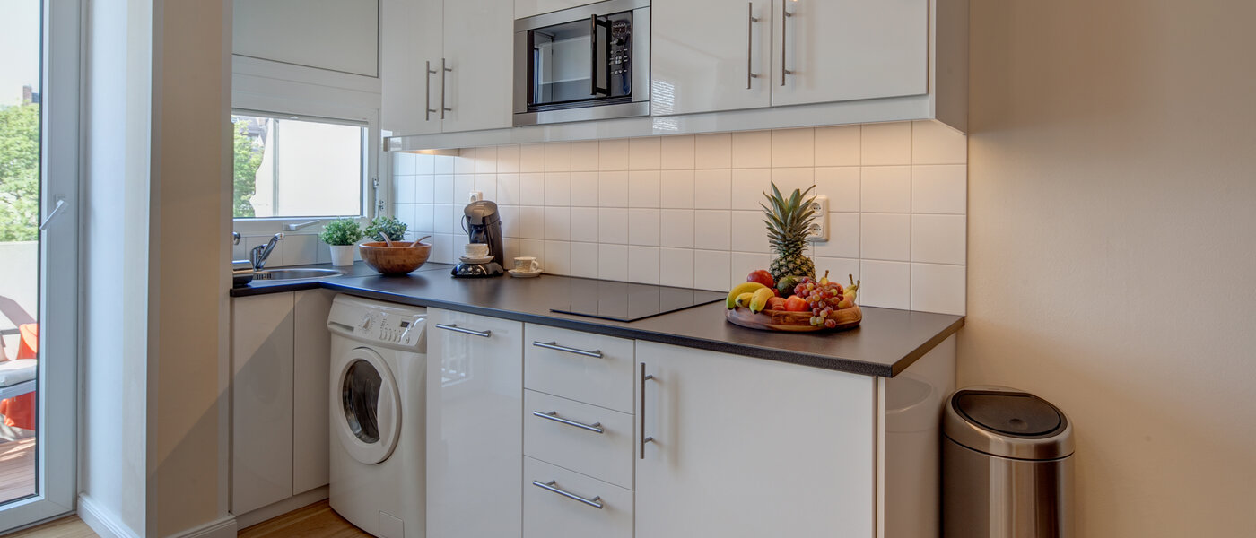 apartment München Neuhausen 01 kitchen 10177