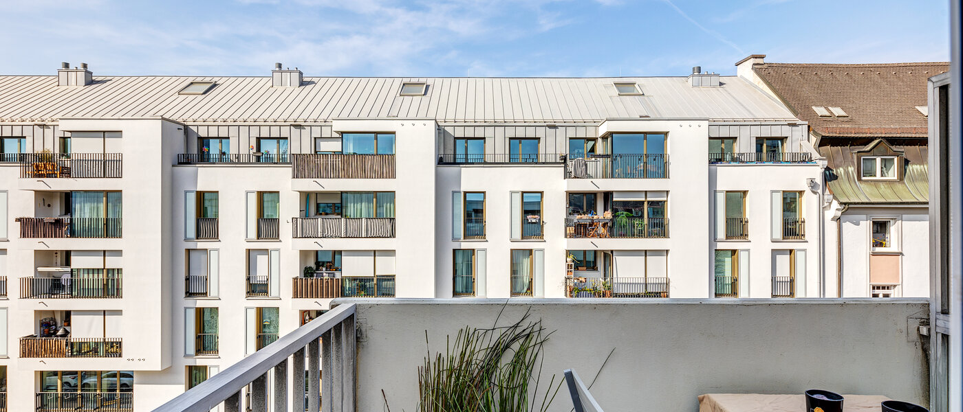 apartment München Neuhausen 02 balcony 10177