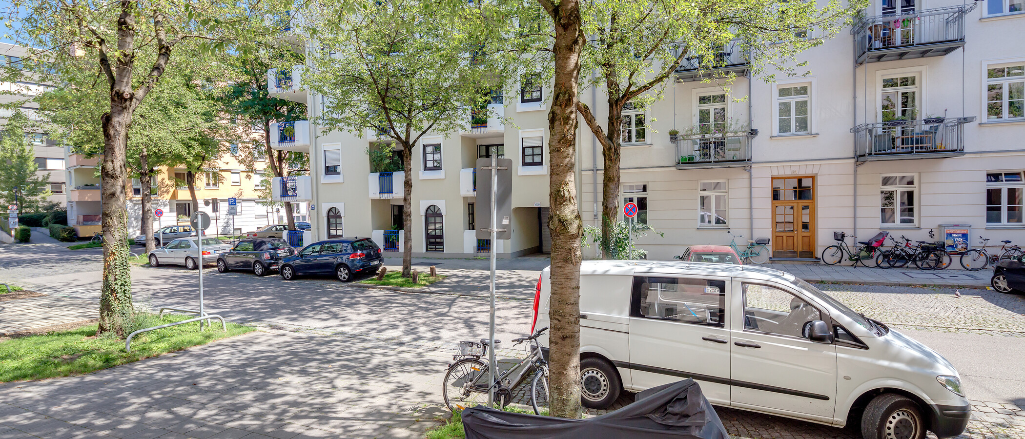 apartment München Schwabing-West 02 view 10179