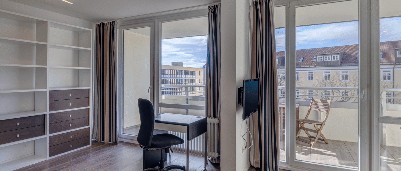 apartment München Haidhausen 04 living area 10189