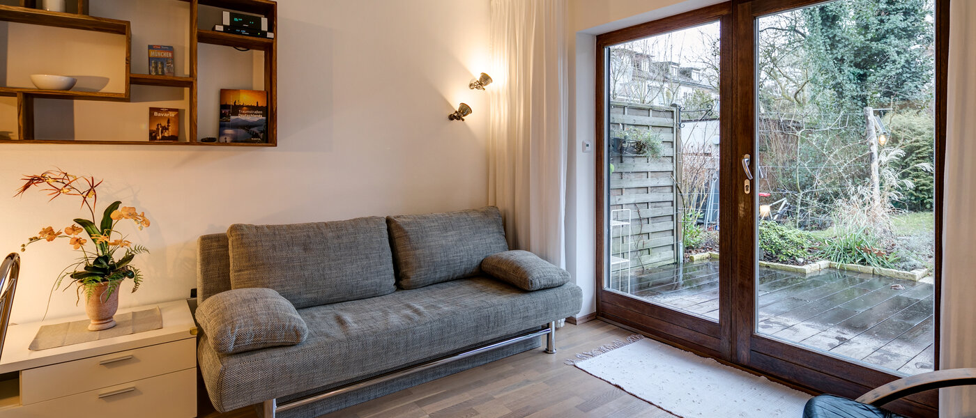 apartment München Nymphenburg-Gern 03 living room 10196