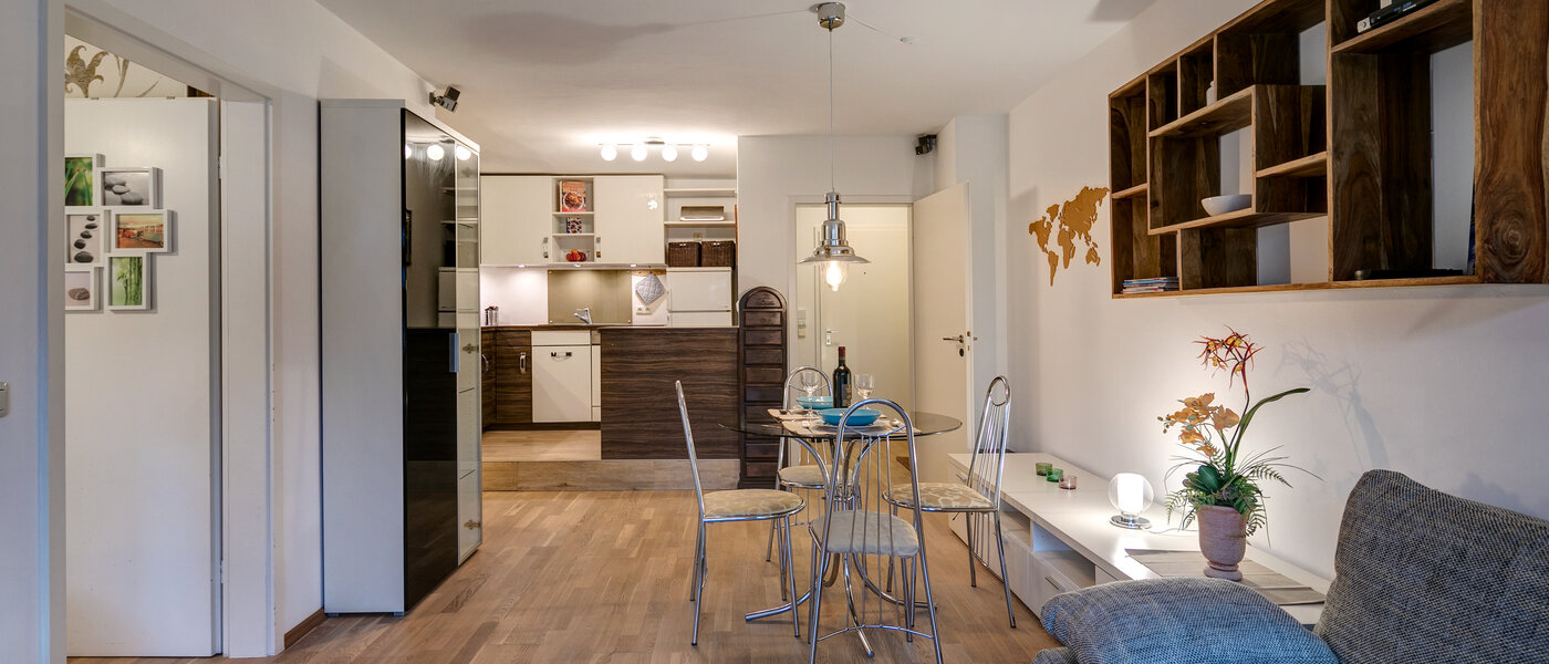 apartment München Nymphenburg-Gern 04 living room 10196