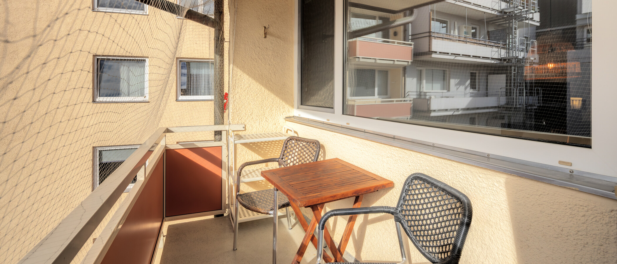 apartment München Schwabing-West (rund um den Hohenzollernplatz) 01 balcony 10210