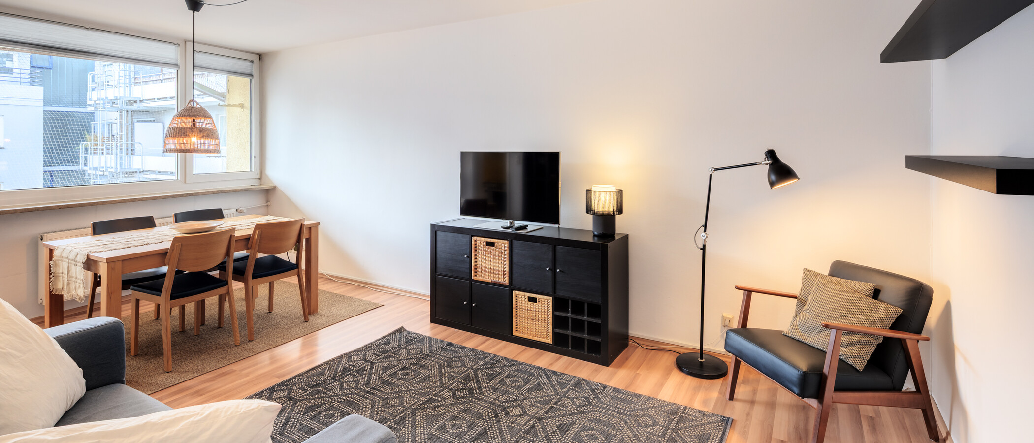 apartment München Schwabing-West (rund um den Hohenzollernplatz) 01 living area 10210