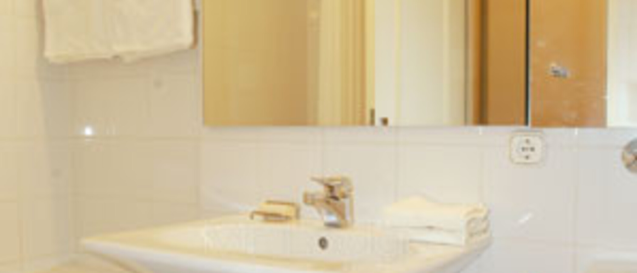 studio München Arabellapark 03 bathroom 1023