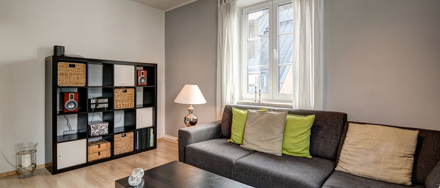 apartment München Nymphenburg 02 living room 10241