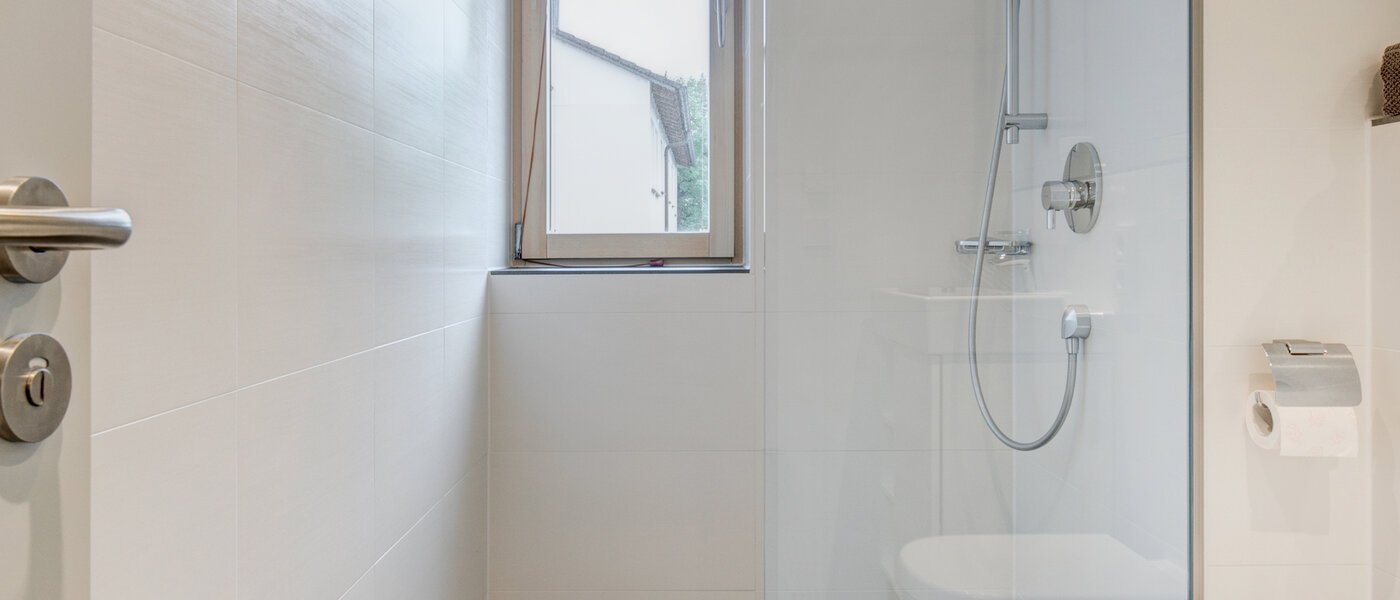 apartment Unterschleißheim Lohhof 01 bathroom 10245