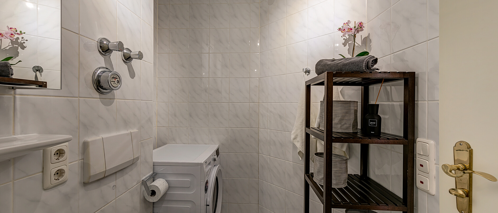 apartment Neubiberg 03 bathroom 10247