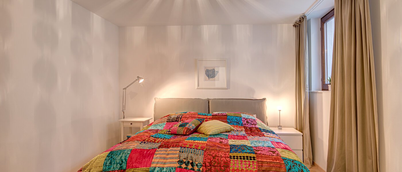 apartment München Harlaching 01 sleeping area 10257