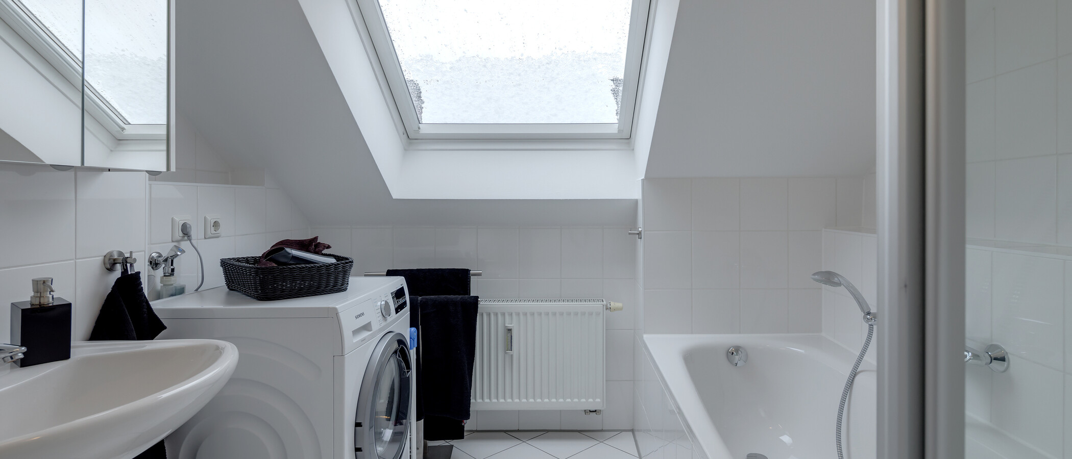 attic apartment München Trudering 04 bathroom 10283