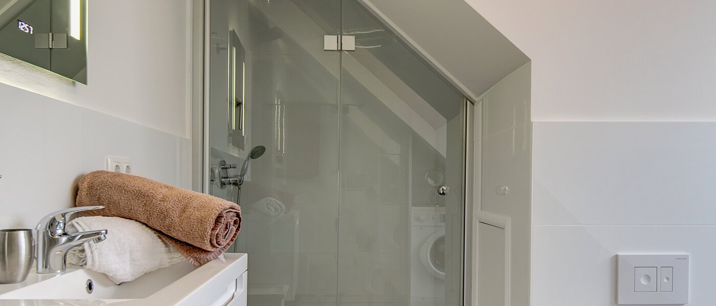 apartment München Ludwigsvorstadt 01 bathroom 10286