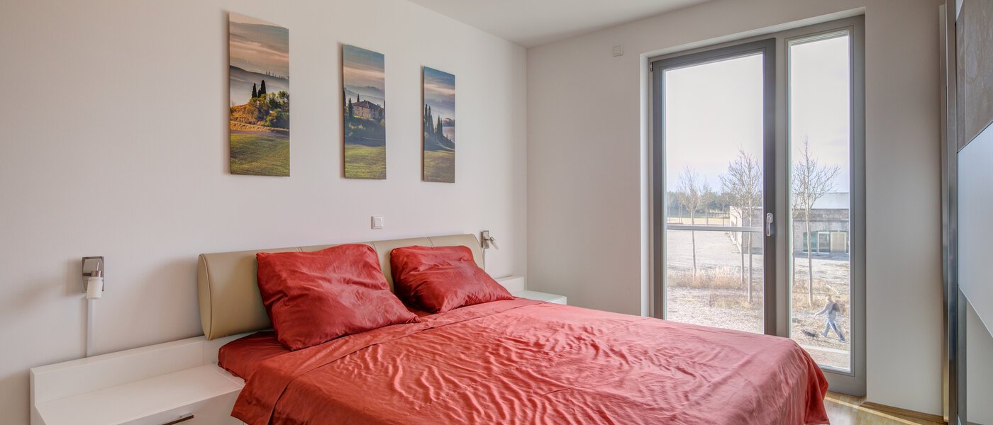 apartment München Messestadt Riem 01 sleeping area 10291