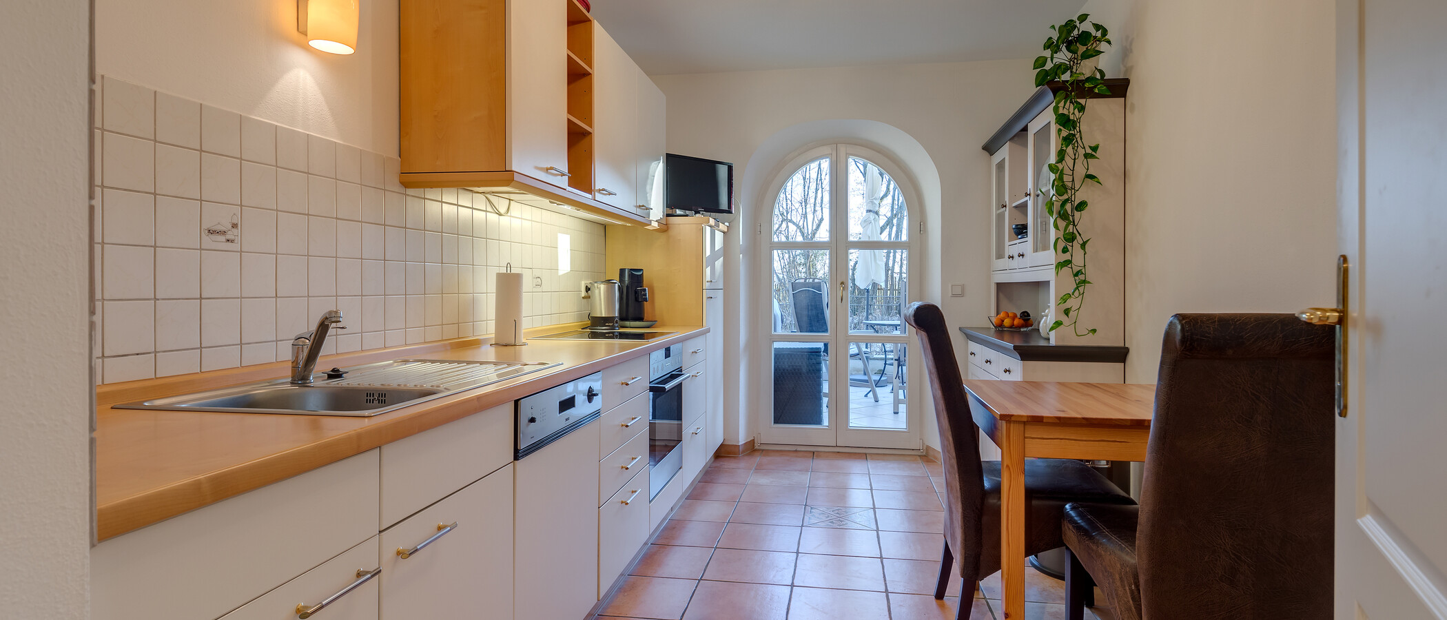 apartment München Fasangarten 01 kitchen 10314