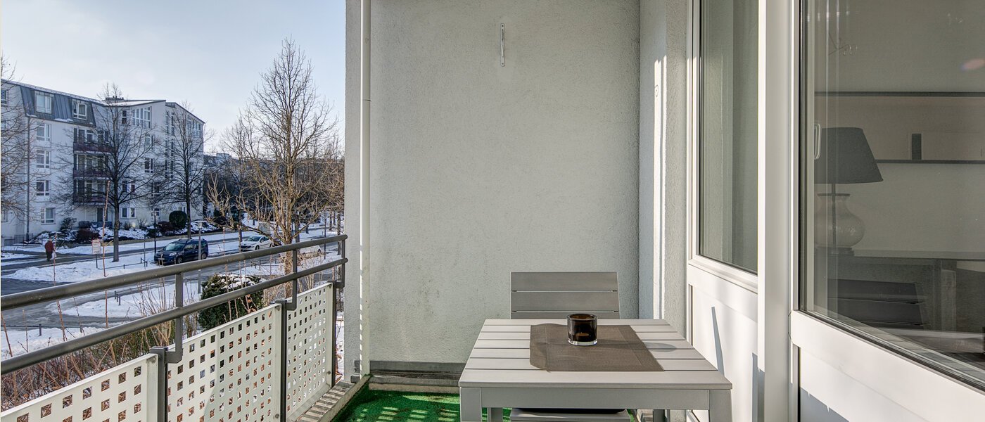 apartment München Oberföhring 01 balcony 10330