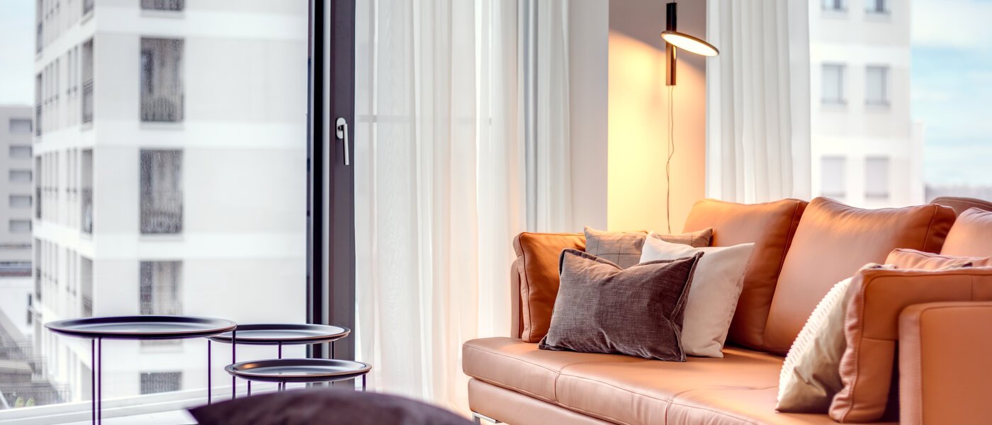 apartment München Nymphenburg 02 living room 10338