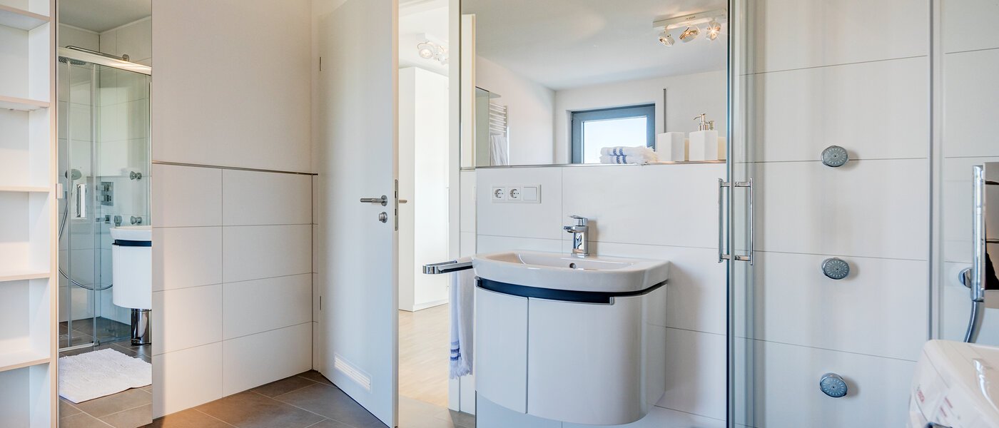 roof terrace apartment München Ramersdorf 04 bathroom 10340