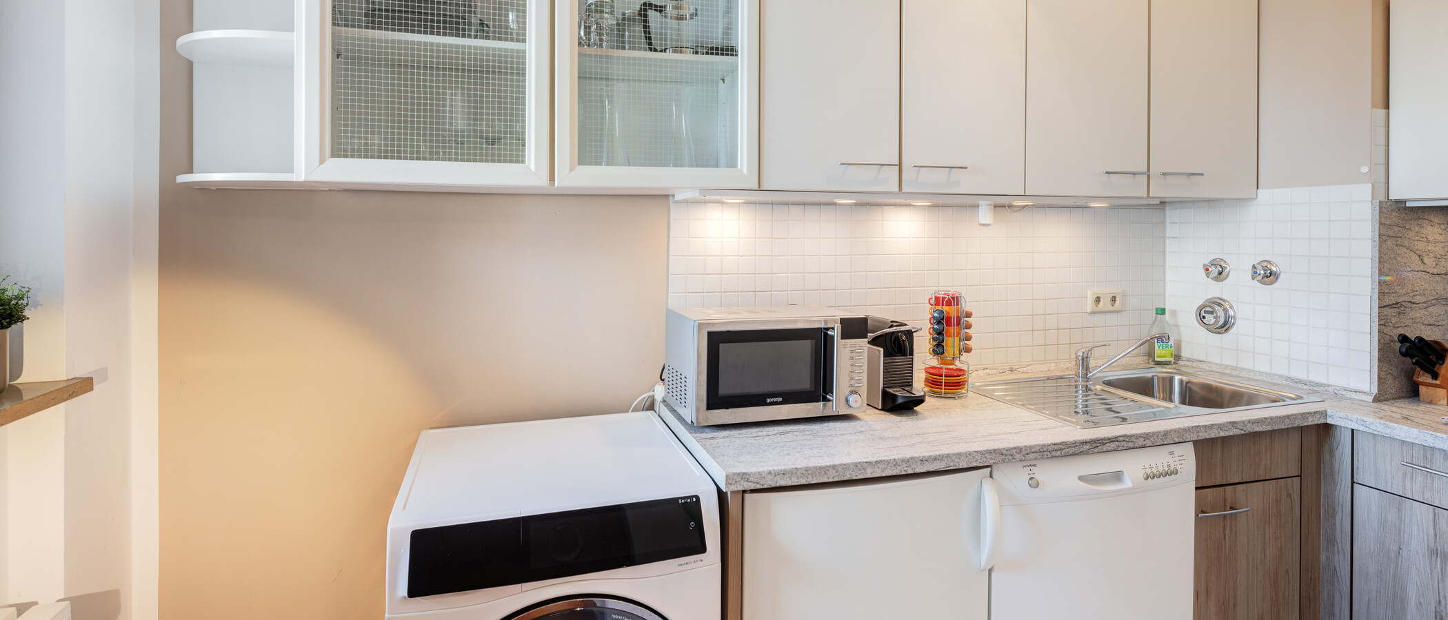 apartment München Maxvorstadt - Universitätsviertel 03 kitchen 10343