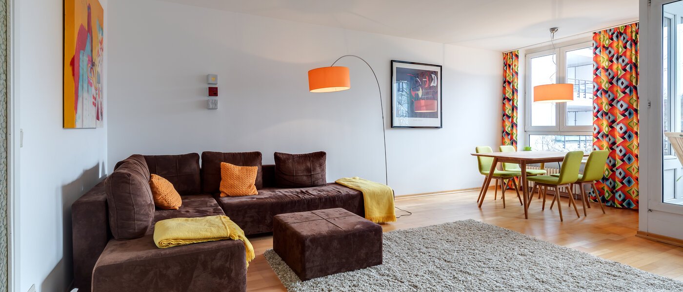 apartment München Haidhausen 01 living room 10345