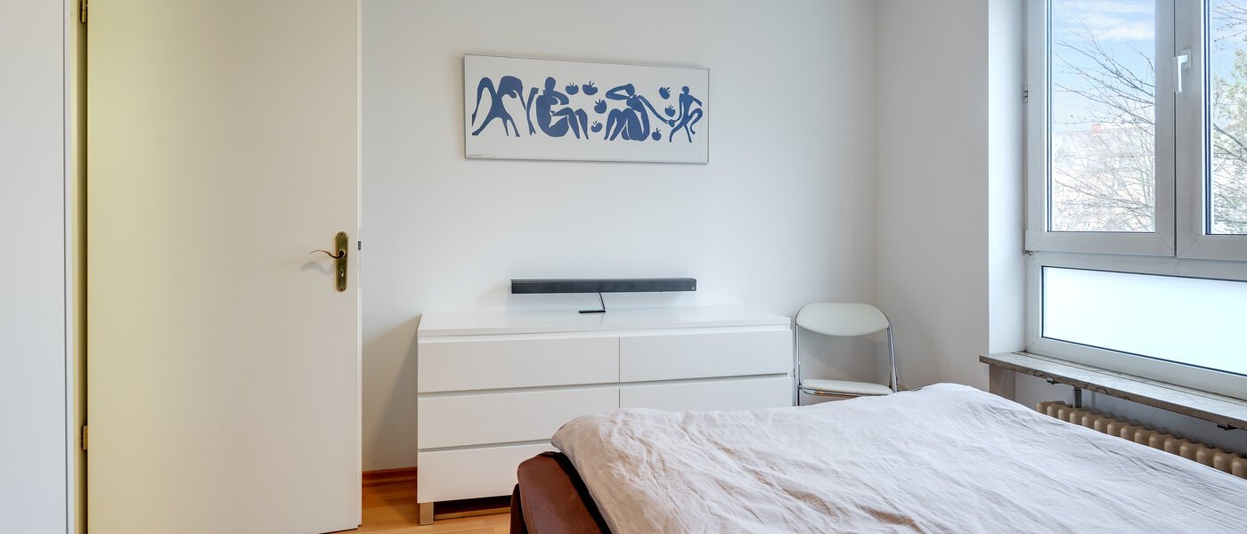 apartment München Haidhausen 02 sleeping area 10345