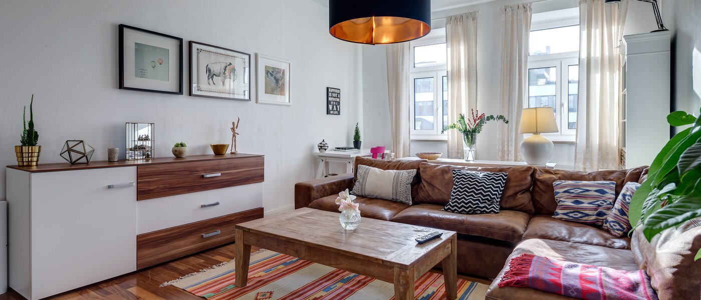 apartment München Ludwigsvorstadt 02 living room 10346