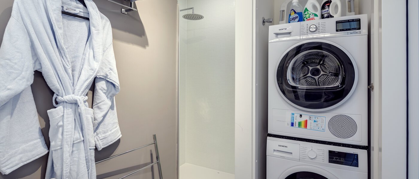 Loft München Nymphenburg 02 bathroom 10348