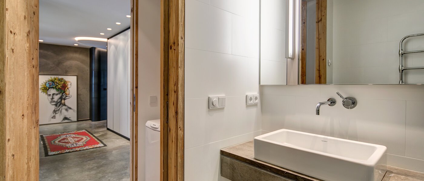 apartment München Maxvorstadt - Westen 04 2. bathroom 10358